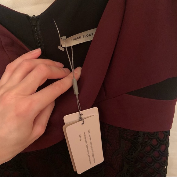 Three Floor burgundy and black lace dress - Picture 5 of 6